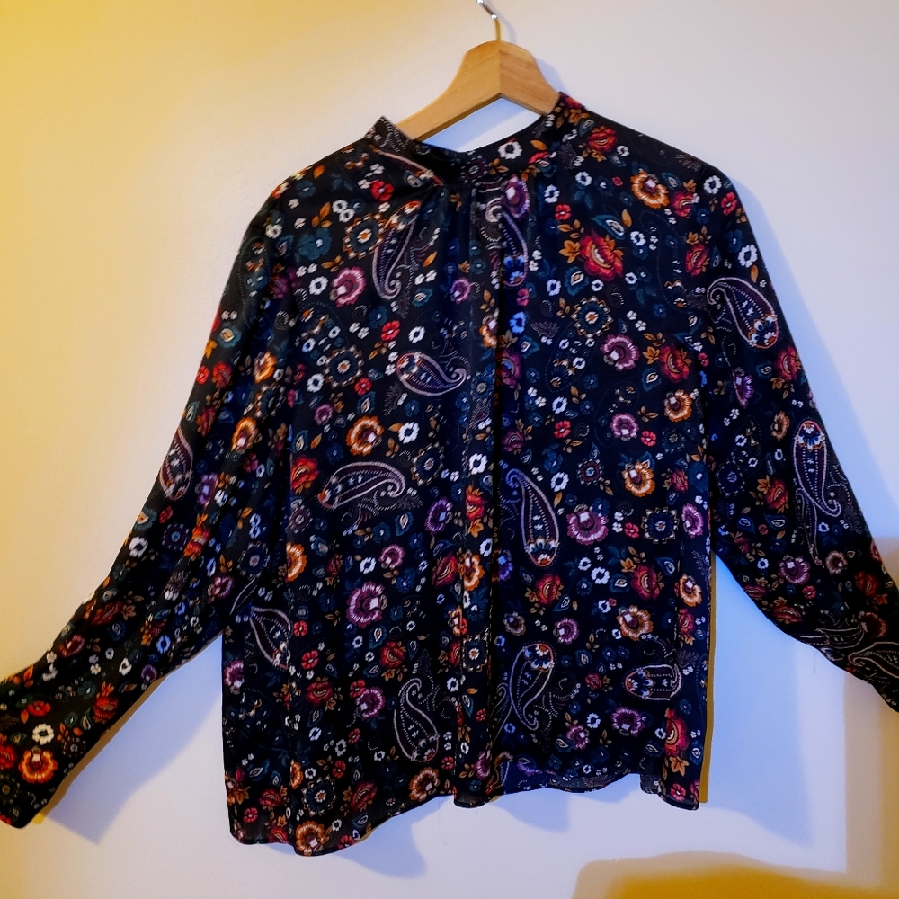 Long sleeved blouse